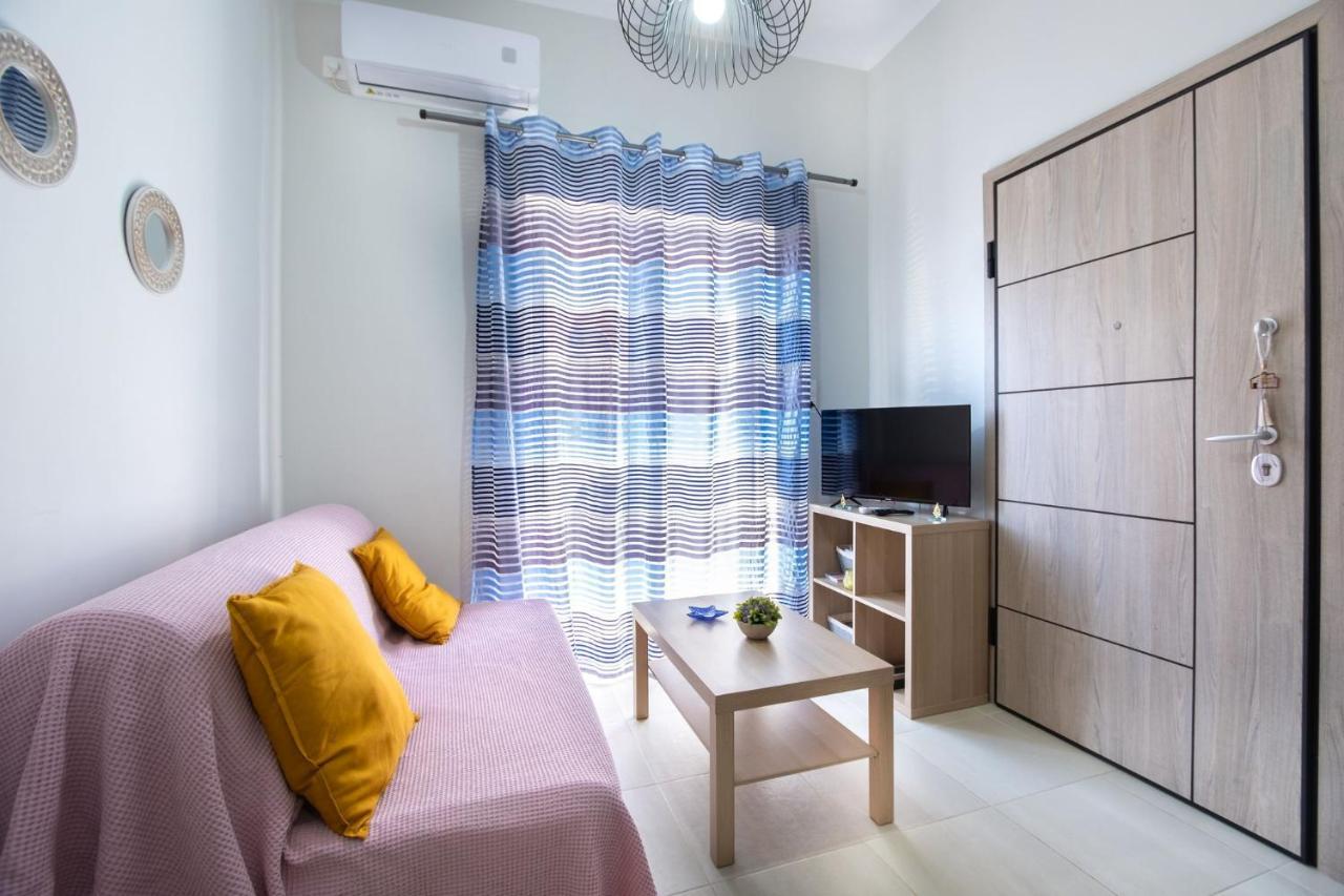 Joyfull Apartment In Pireus Exteriér fotografie